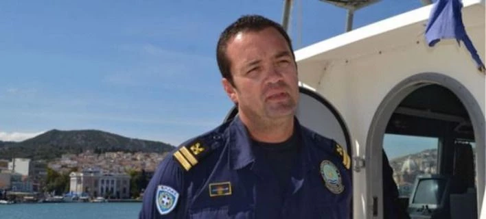Μεσίστιες οι σημαίες των Ενόπλων Δυνάμεων στην Λέσβο προς τιμήν του Κ. Παπαδόπουλου
